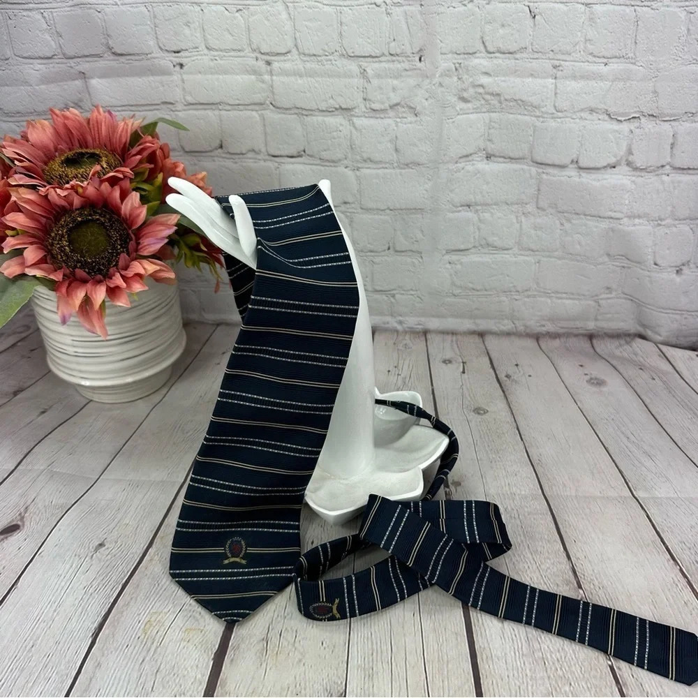 Tommy Hilfiger navy silk tie